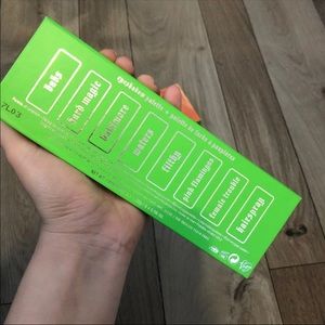 Kat Von D Makeup - Kat Von D Divine Palette Kat Von D Makeup - Kat Von D Divine Palette